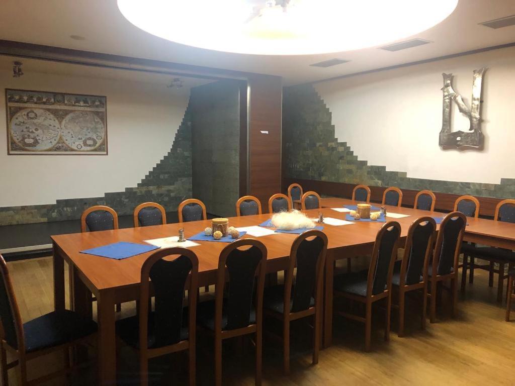 Hotel Nautilus Chodov  Buitenkant foto